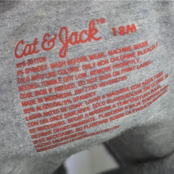 3/$15 Cat & Jack Shorts 18 M - Picture 4 of 4